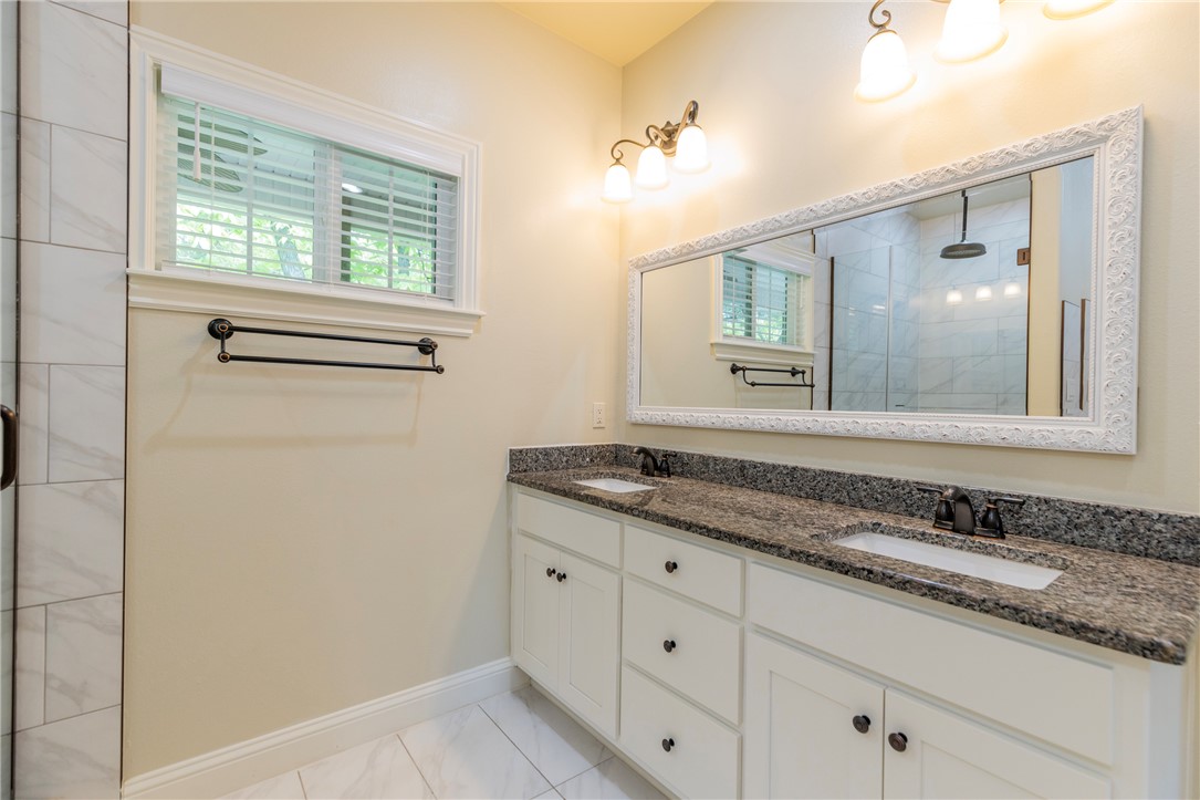 Unit 10 Holiday Island - Residential