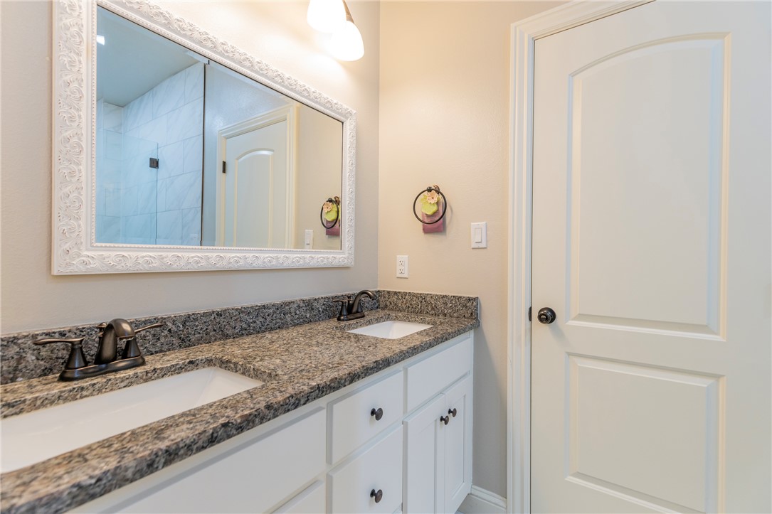 Unit 10 Holiday Island - Residential