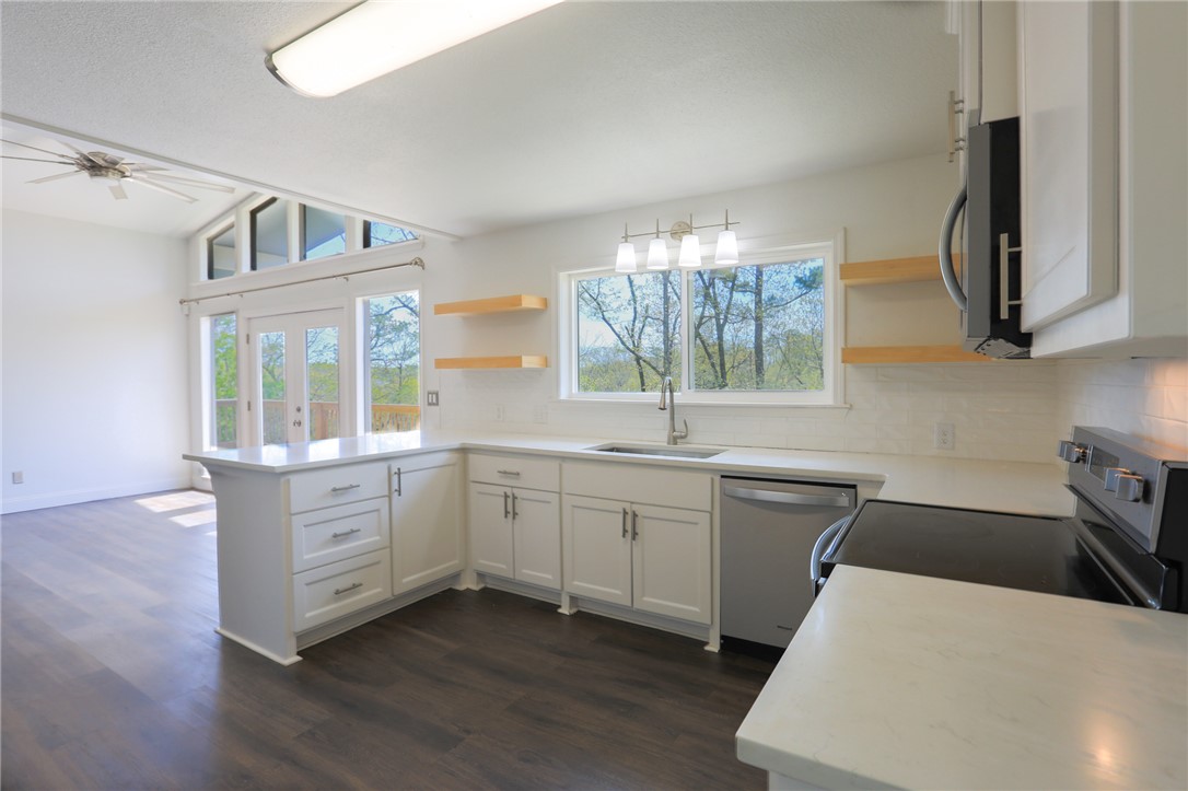 Avondale Sub 1 Bvv - Residential Lease