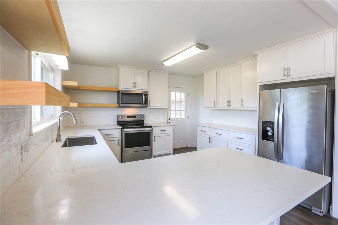 Avondale Sub 1 Bvv - Residential Lease