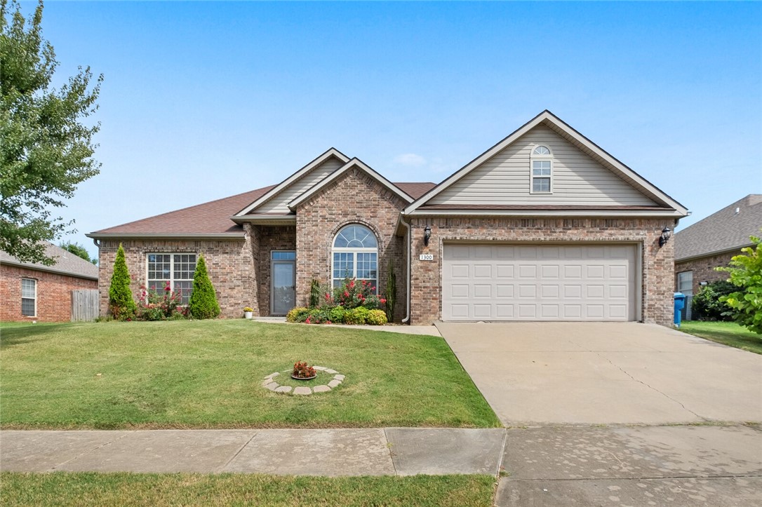 Edens Brooke Sub Ph Ii Bentonville - Residential