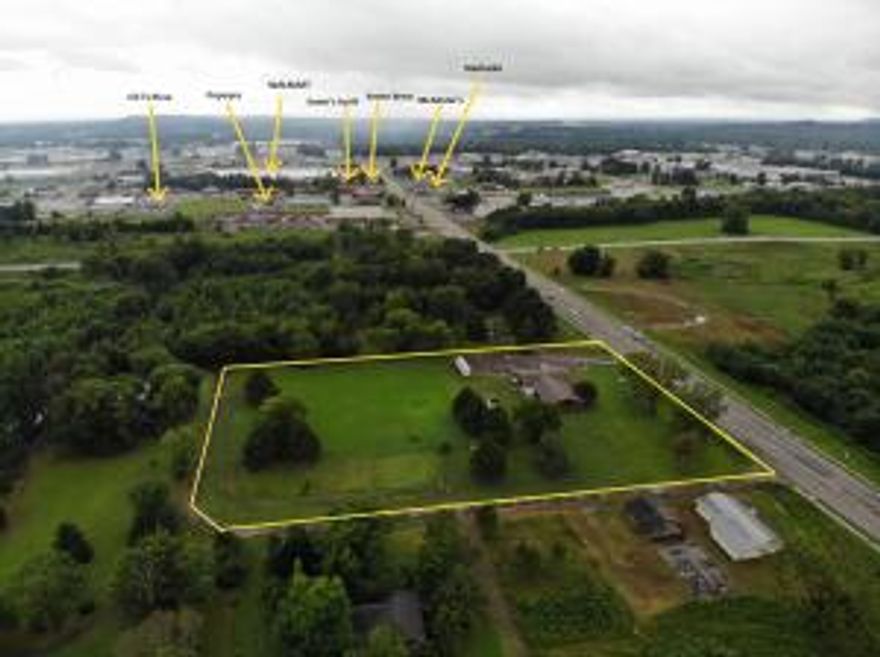 This is the Perfect location in the middle of the Russellville business district.  Walmart Supercenter and numerous other nationally known restaurants are within minutes from this location. You'll also notice the close proximity to I-40 interstate with ample opportunity for maximum exposure.