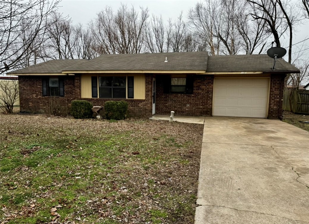 DEBBIES SUB-BENTONVILLE - Residential