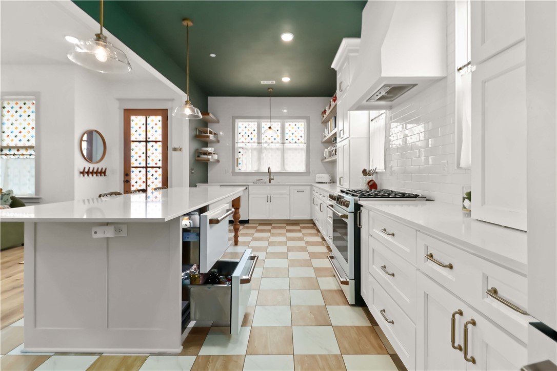 Bellview Place Rogers - Residential