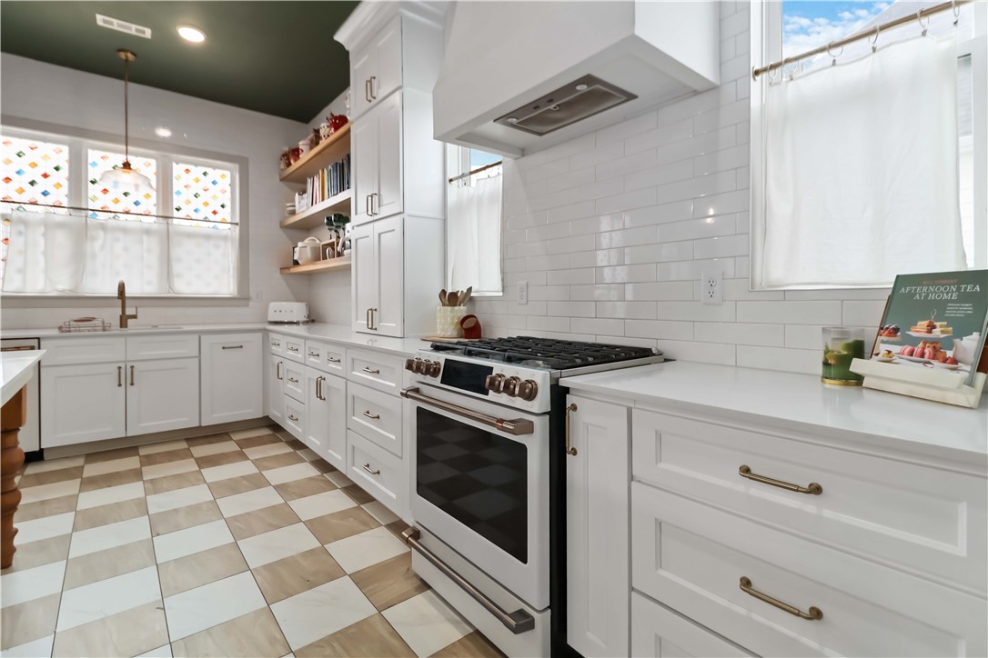 Bellview Place Rogers - Residential