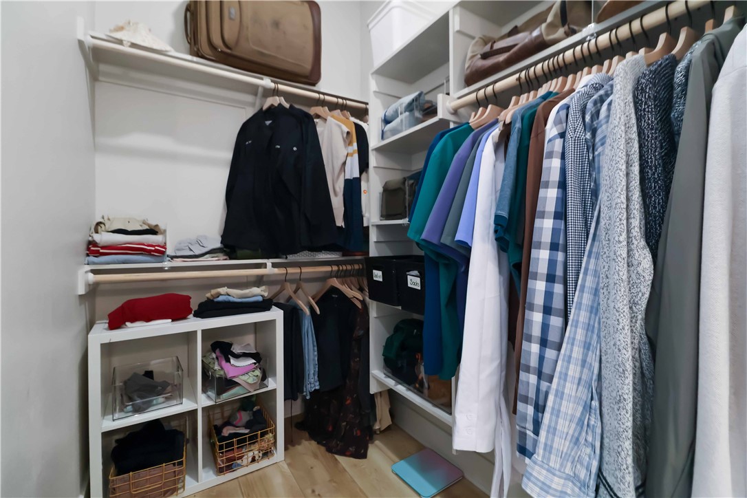 Bellview Place Rogers - Residential