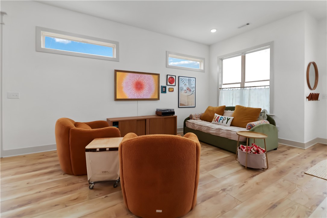 Bellview Place Rogers - Residential