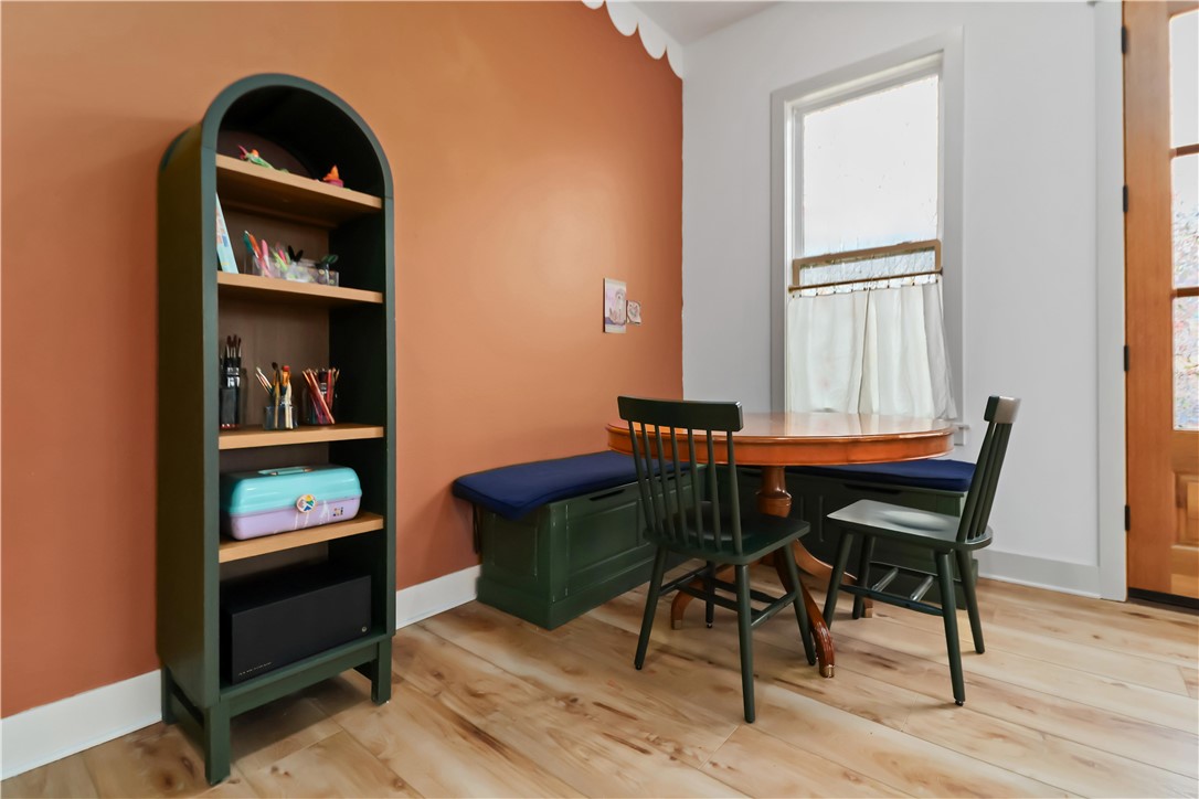 Bellview Place Rogers - Residential