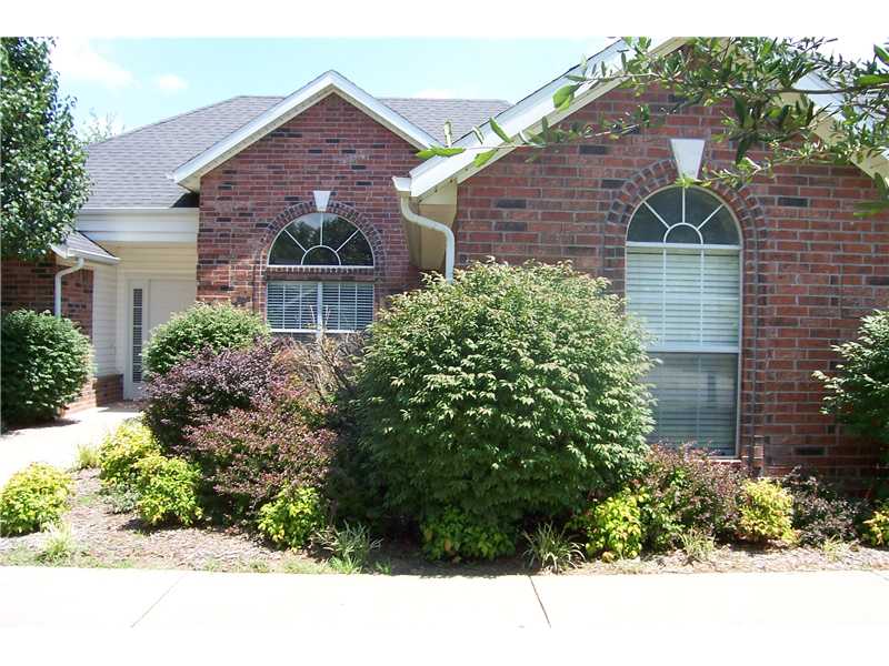 3 bed 2 bath, separate formal dining room . home is on nice corner lot with fenced yard, split floor plan, corner fireplace,crown molding and built in microwave. ceiling fans and blinds throughout.
