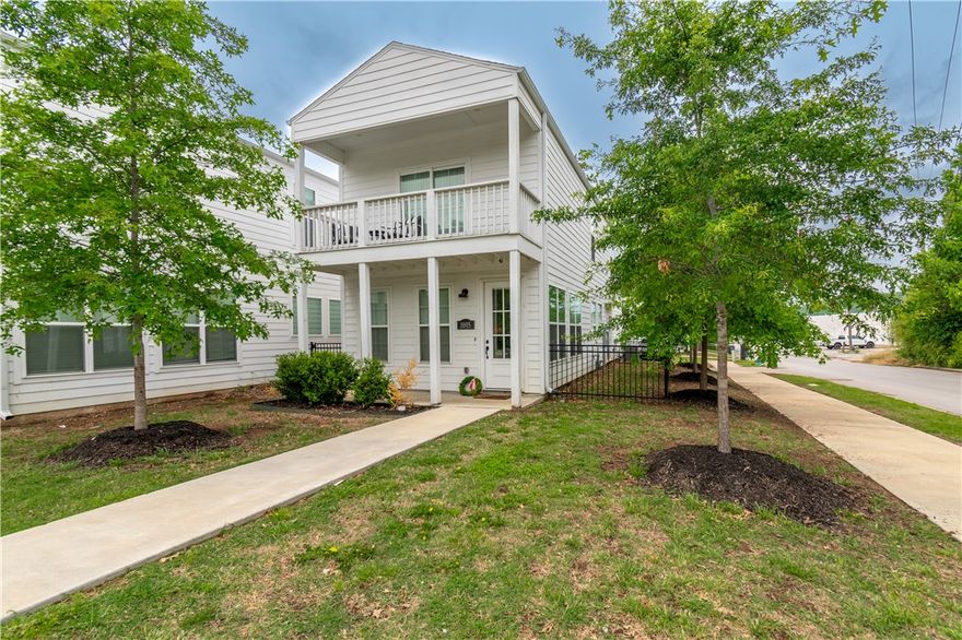 Newer luxury home in an unbeatable location just minutes from the U of A, Baum-Walker Stadium, parks, trails, shopping, dining, and more! This 3-bedroom, 2.5-bath home features an open-concept layout with hardwood floors, beautiful quartz countertops, custom cabinets extended to the ceiling, and a high-end gas range. The black metal fenced side yard offers a great outdoor space for pets, entertaining, or relaxing outside. Easy access to MLK and I-49 makes getting around Fayetteville a breeze. Ideal as an investment property, student housing, or second home for Razorback games and weekends!