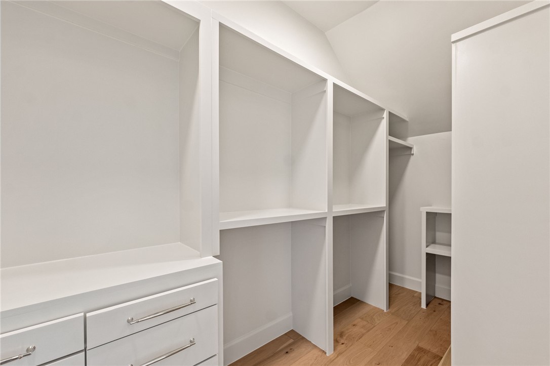 ORCHARD ADD-BENTONVILLE - Residential