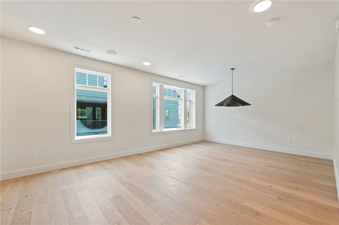 ORCHARD ADD-BENTONVILLE - Residential