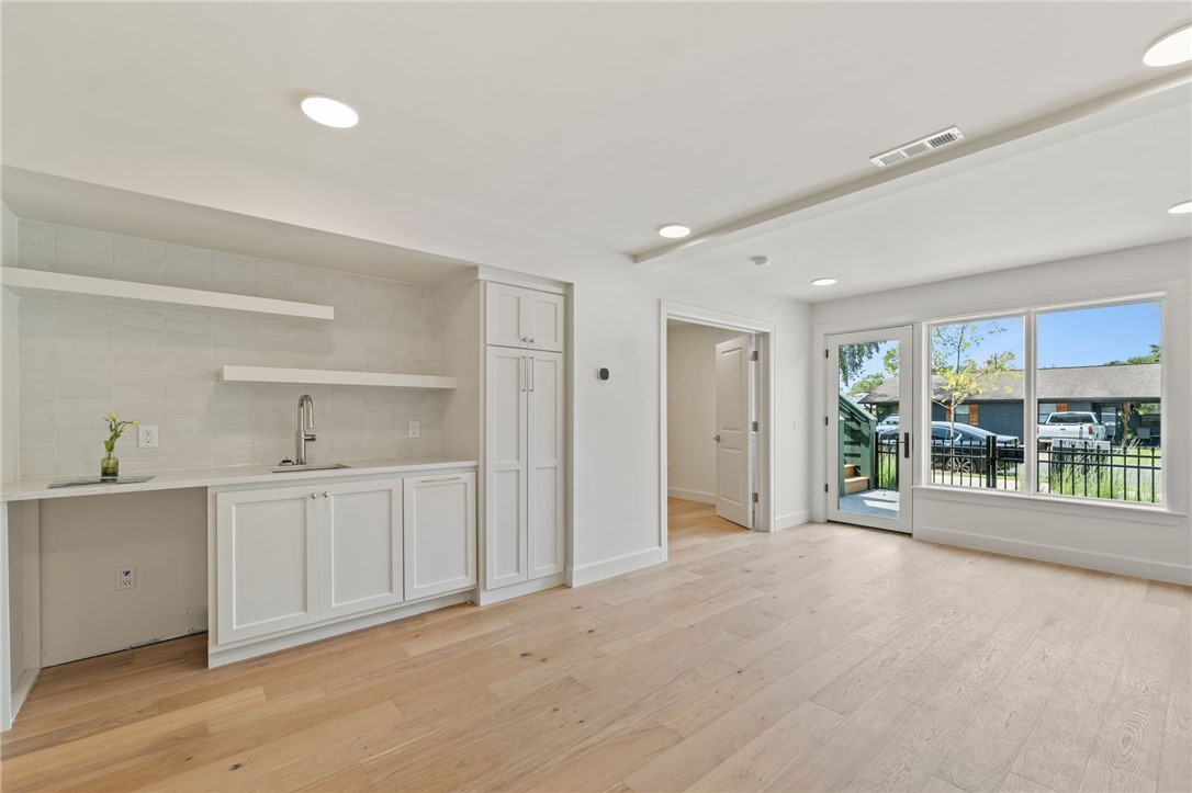 ORCHARD ADD-BENTONVILLE - Residential