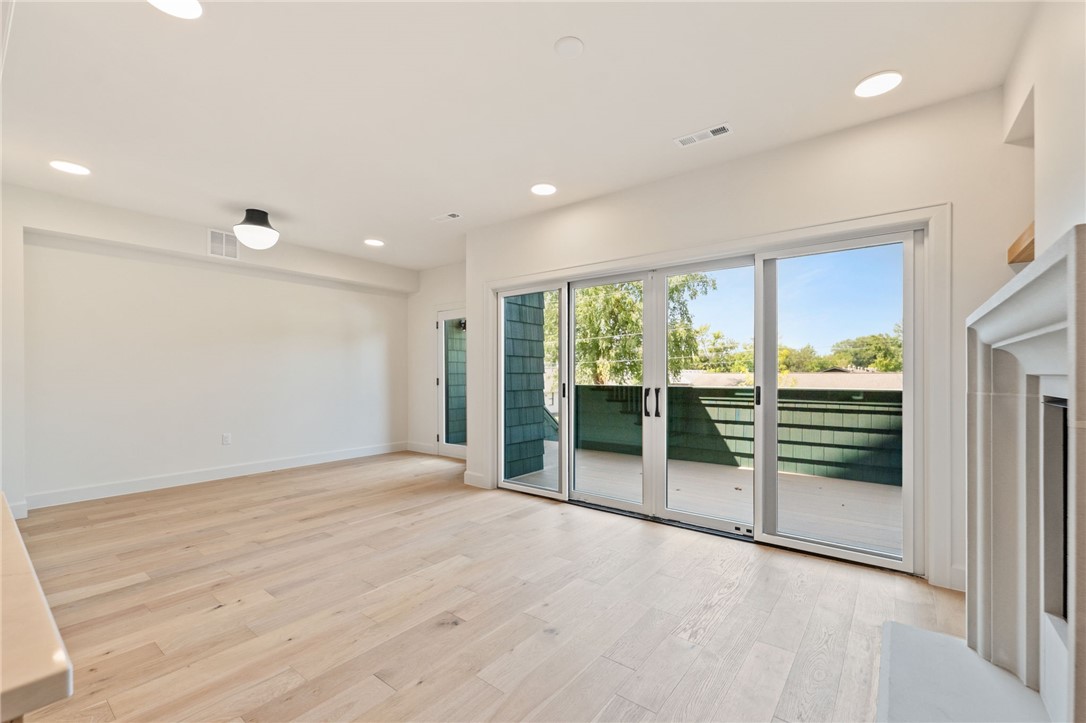 ORCHARD ADD-BENTONVILLE - Residential