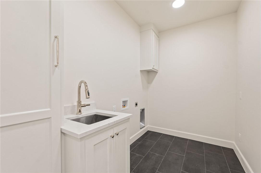 ORCHARD ADD-BENTONVILLE - Residential