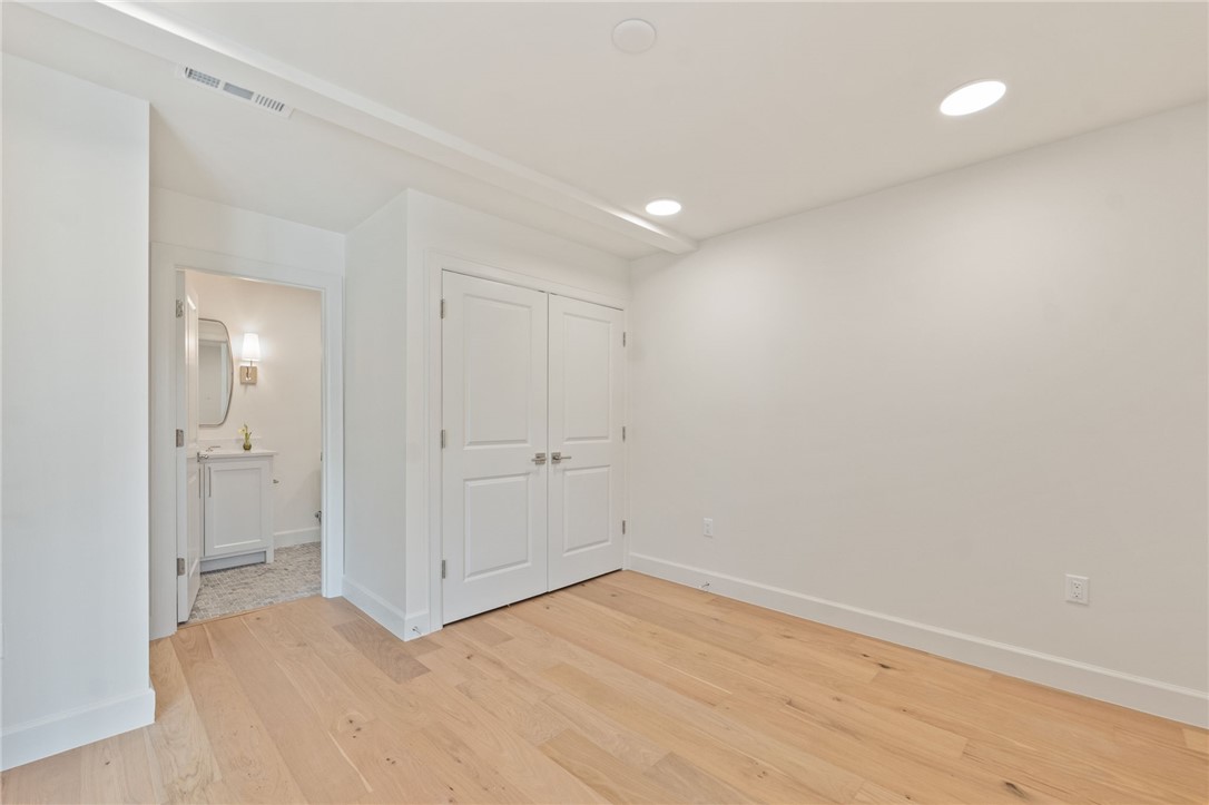 ORCHARD ADD-BENTONVILLE - Residential