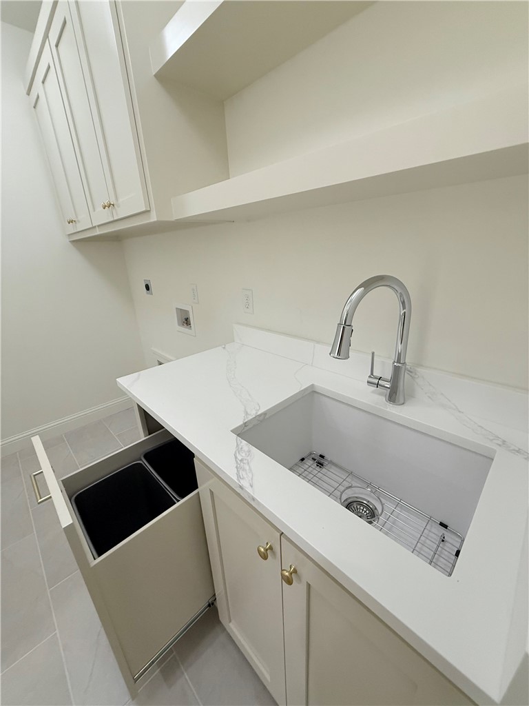 Magrath Sub Bvv - Residential