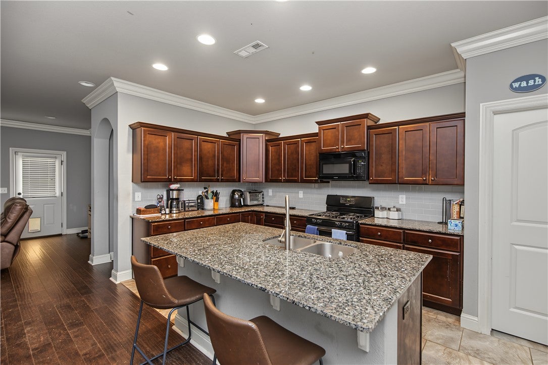 400 Orchard Circle