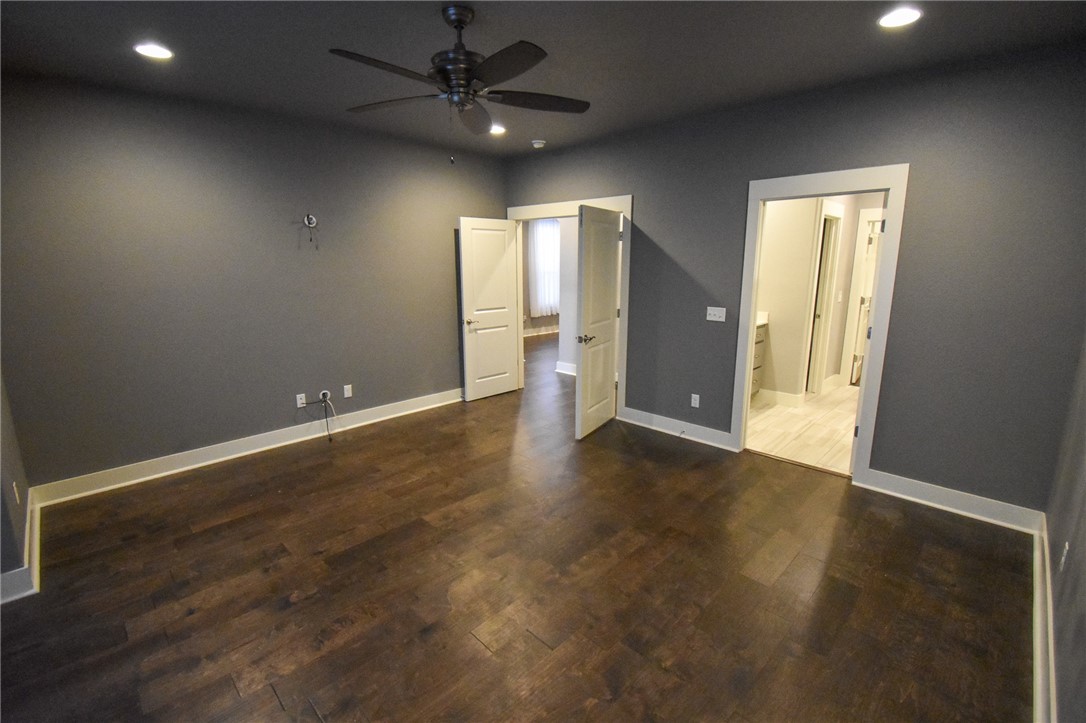 Town Homes At Forest Hills - Residential Lease
