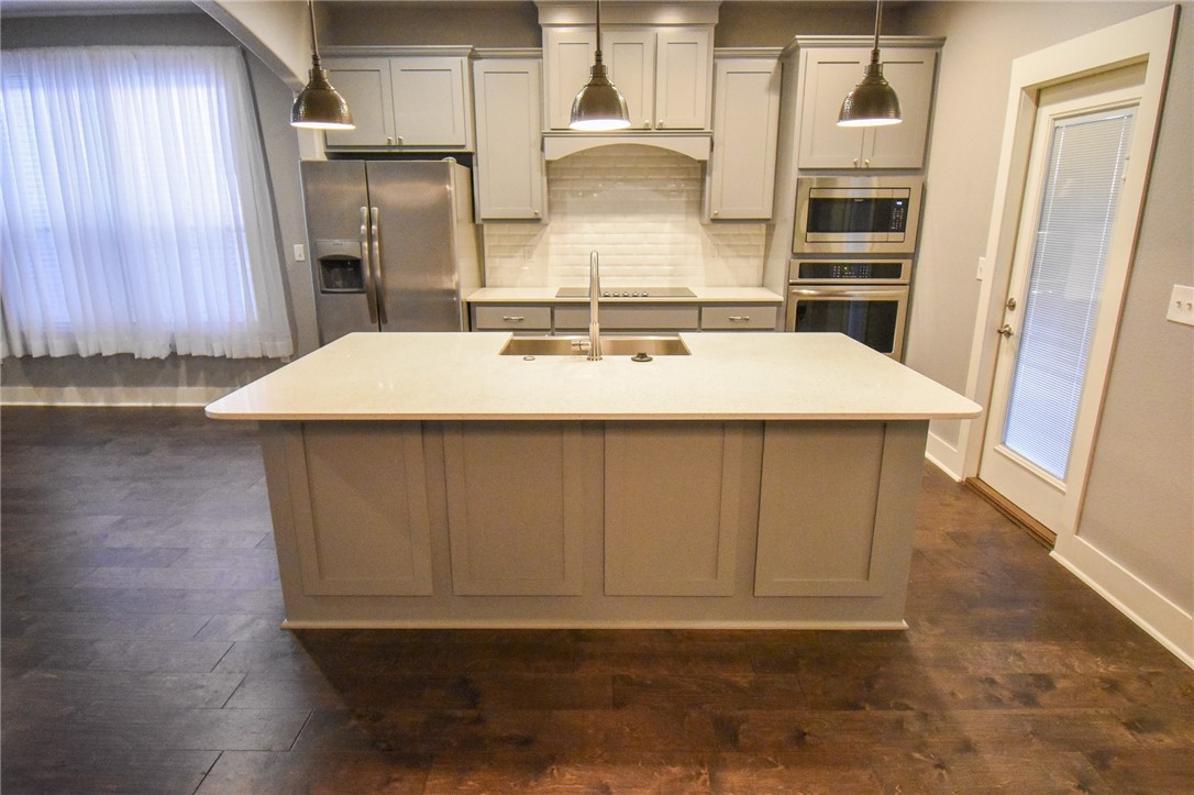 Town Homes At Forest Hills - Residential Lease