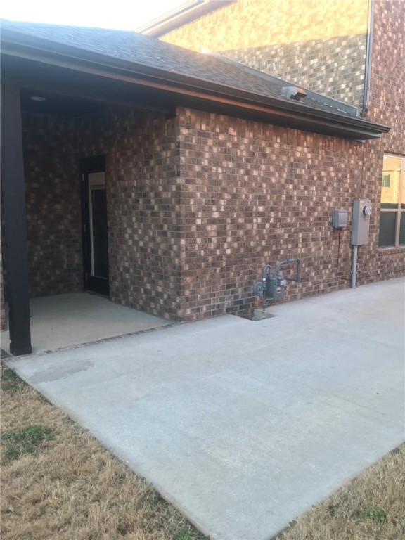 Town Homes At Forest Hills - Residential Lease
