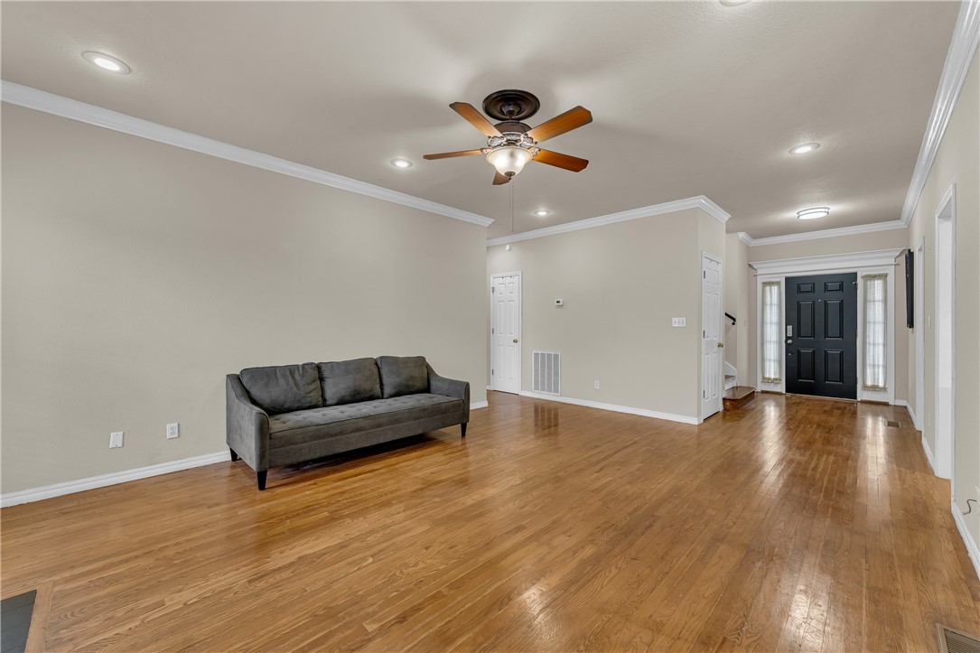 Paige Place Add Siloam Spgs - Residential