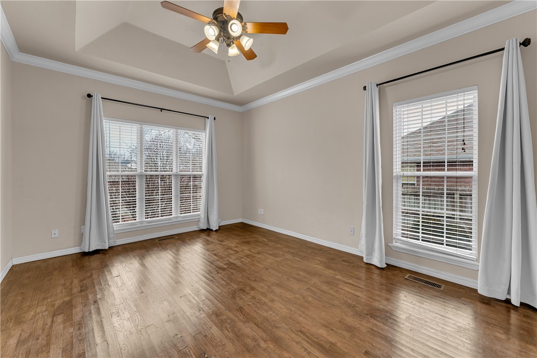 Paige Place Add Siloam Spgs - Residential