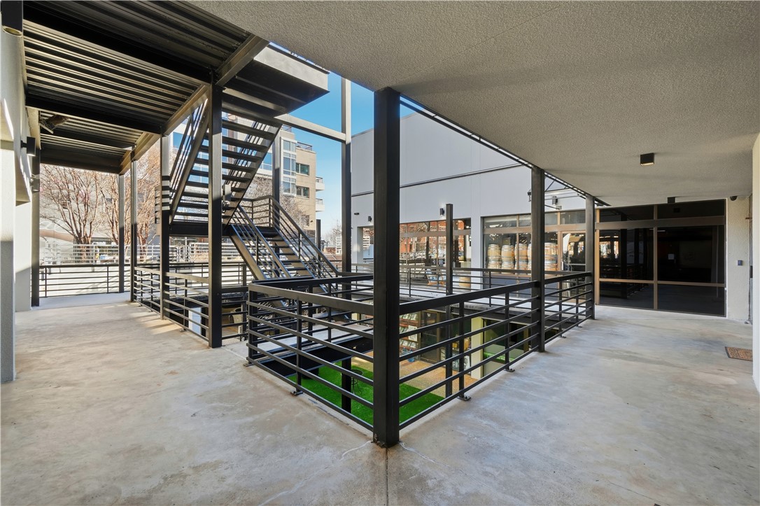 FAYETTEVILLE ORIGINAL - Commercial Lease