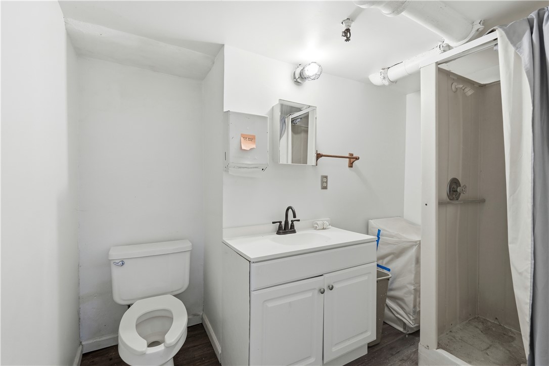 FAYETTEVILLE ORIGINAL - Commercial Lease