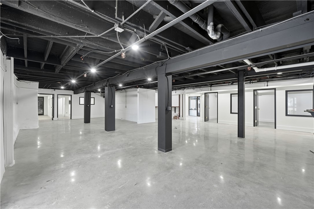 FAYETTEVILLE ORIGINAL - Commercial Lease