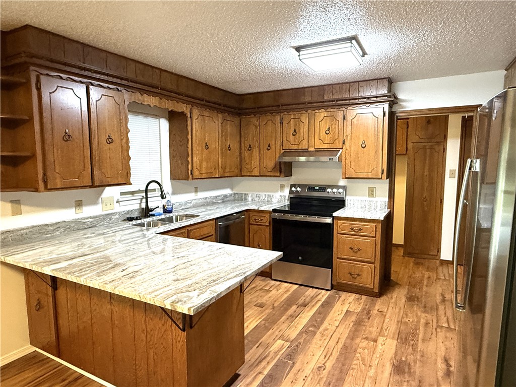 D Barger M White - Residential