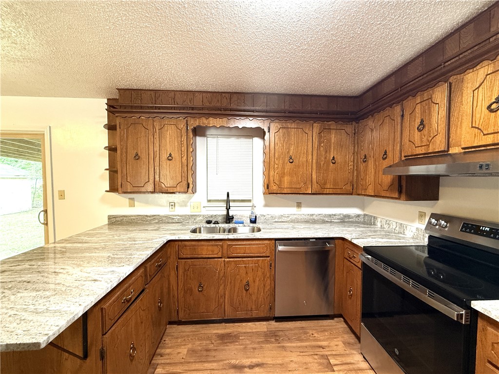 D Barger M White - Residential