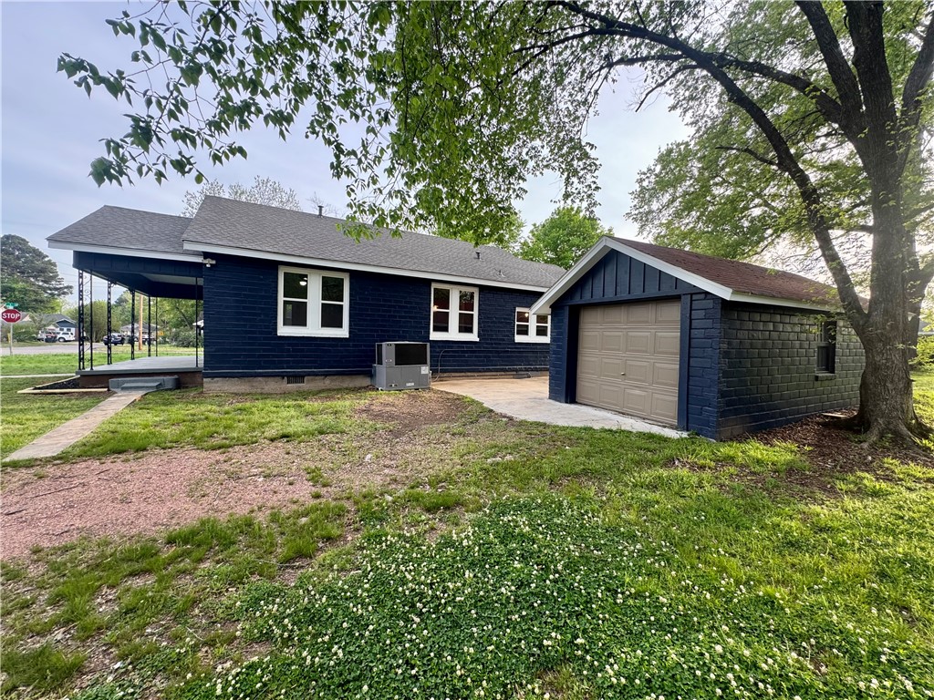 Harris Agricultural School Add - Residential