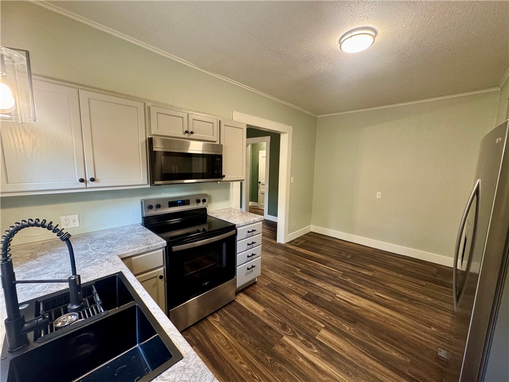 Harris Agricultural School Add - Residential