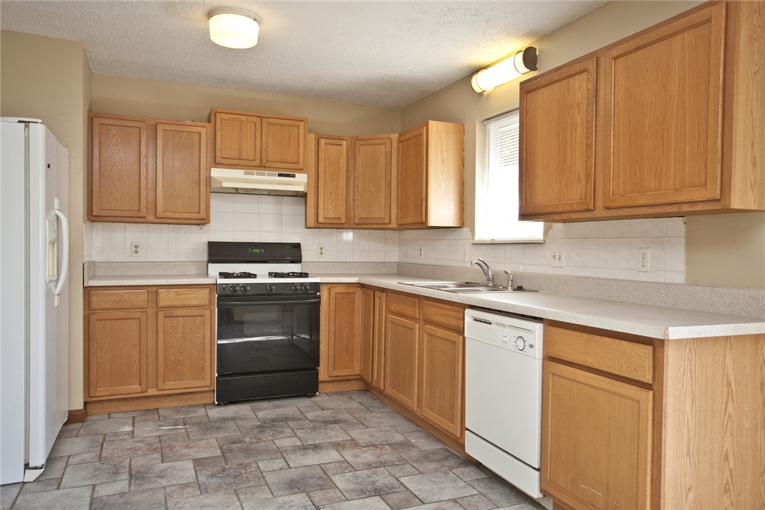 Red Bird Estates - Residential Lease