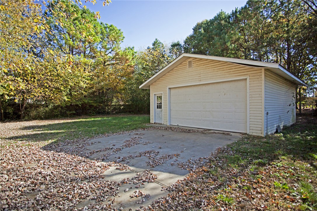 Red Bird Estates - Residential Lease