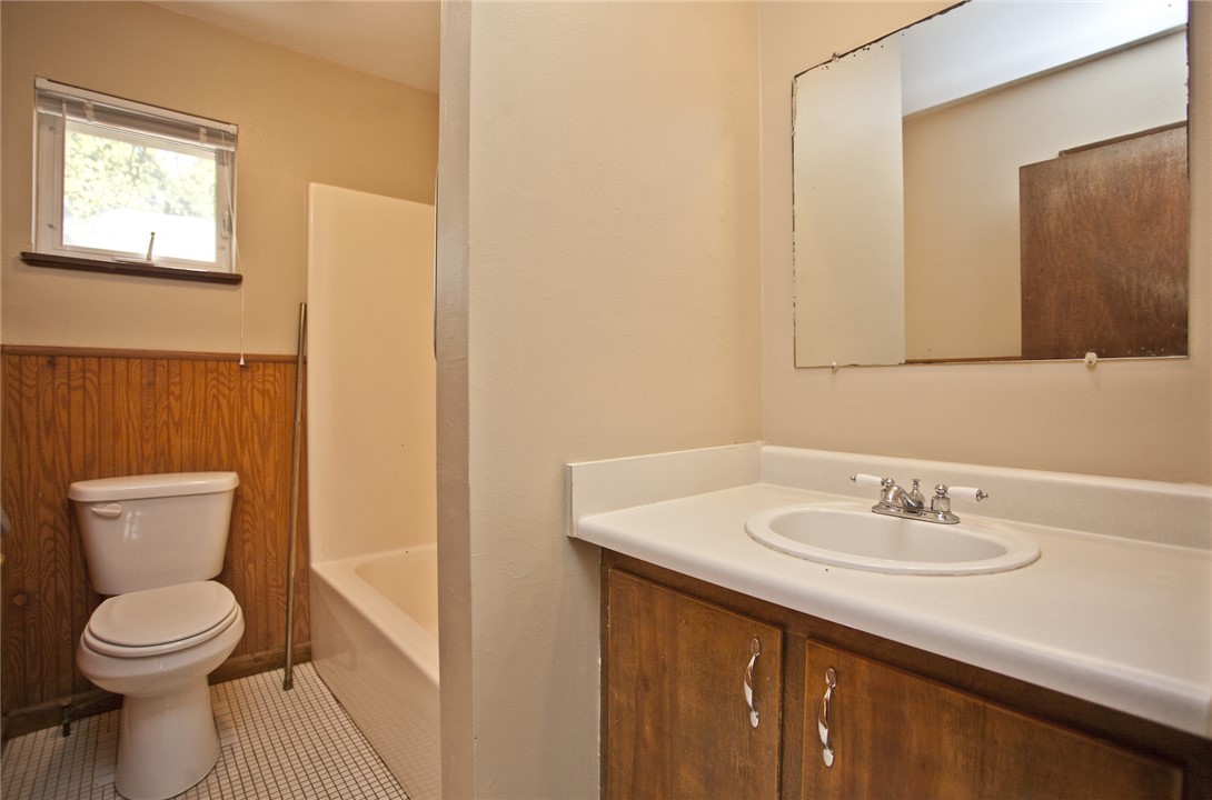 Red Bird Estates - Residential Lease