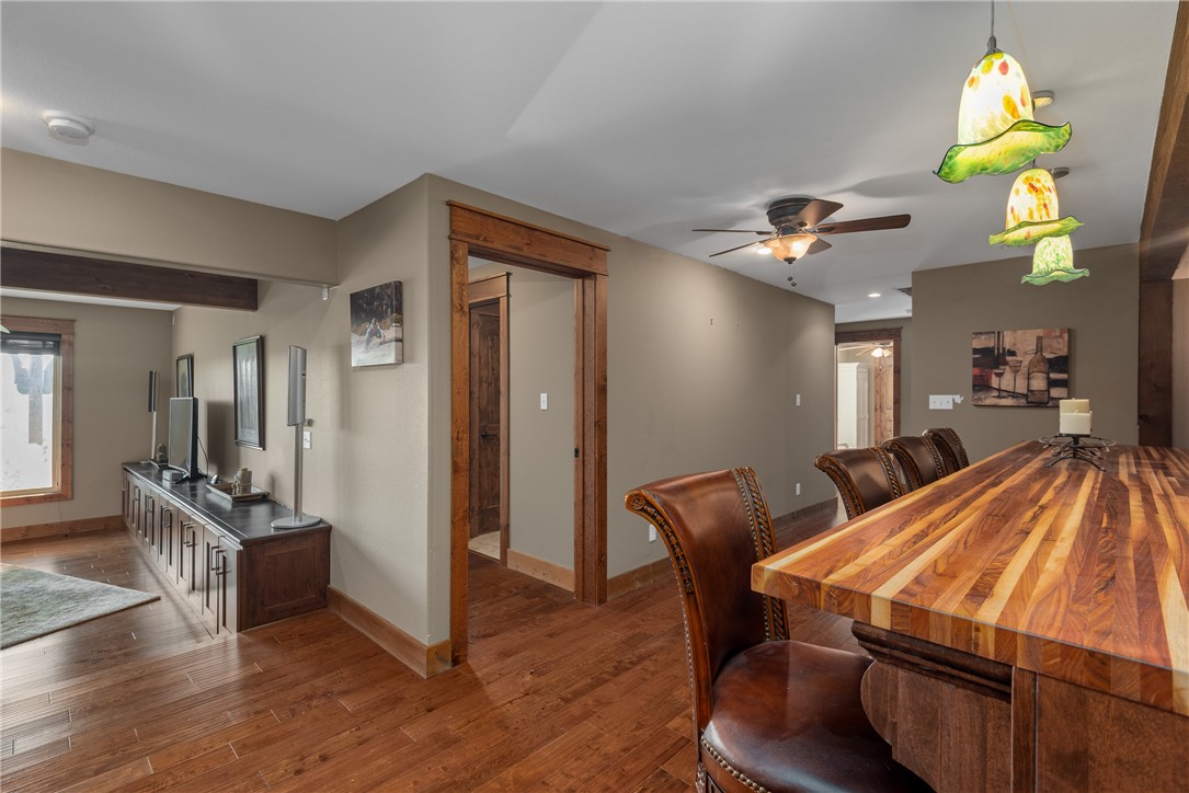 Unit 116 Holiday Island - Residential