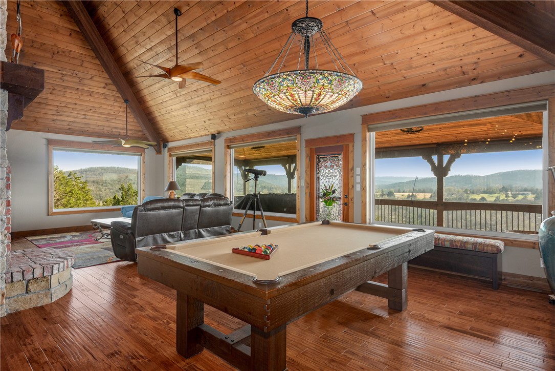 Unit 116 Holiday Island - Residential