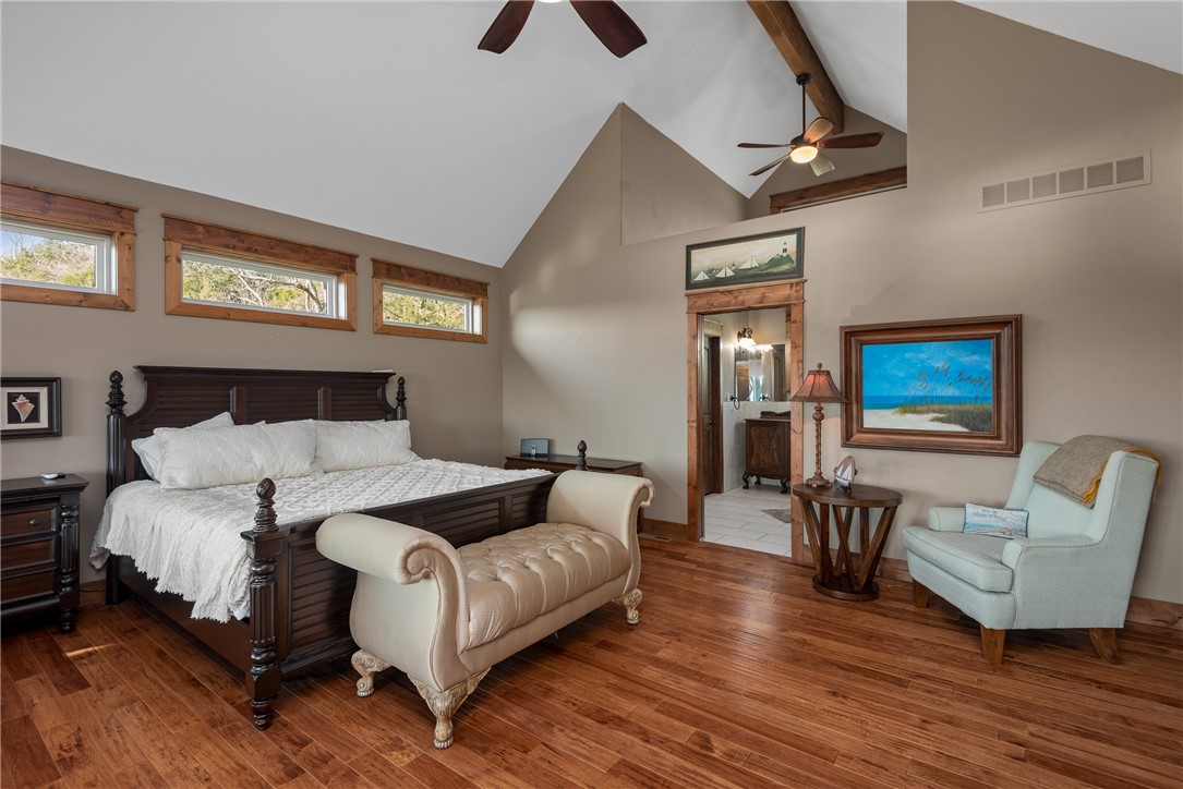 Unit 116 Holiday Island - Residential