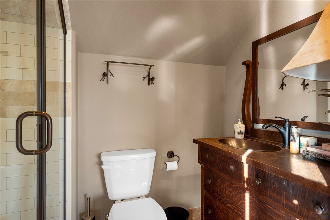 Unit 116 Holiday Island - Residential