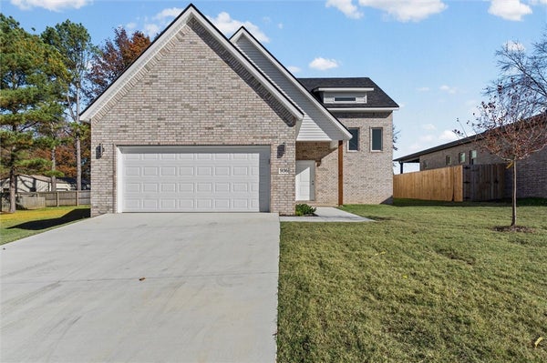 936 S LIBERTY DR, FAYETTEVILLE, AR 72701 - Image 8e8a58c0373a47a15d88dbff3ecf9dbd/2138473988