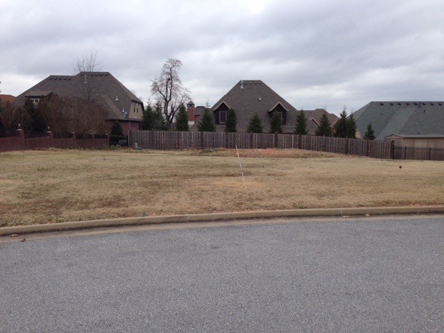 One of the last remaining lots available in proximity to the Springdale Country Club Golf Course back nine. Easement provides access to golf course and Springdale Country Club. Short walk to Lake Fayetteville Park and Razorback Trail. Shopping, medical care, restaurants and access to I-49 a short distance away. Lot is owned by a local reputable builder who will build home to suit buyer.
