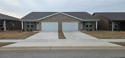 Photo of 521 68th Avenue, Highfill, AR 72712 (MLS # 1336264)