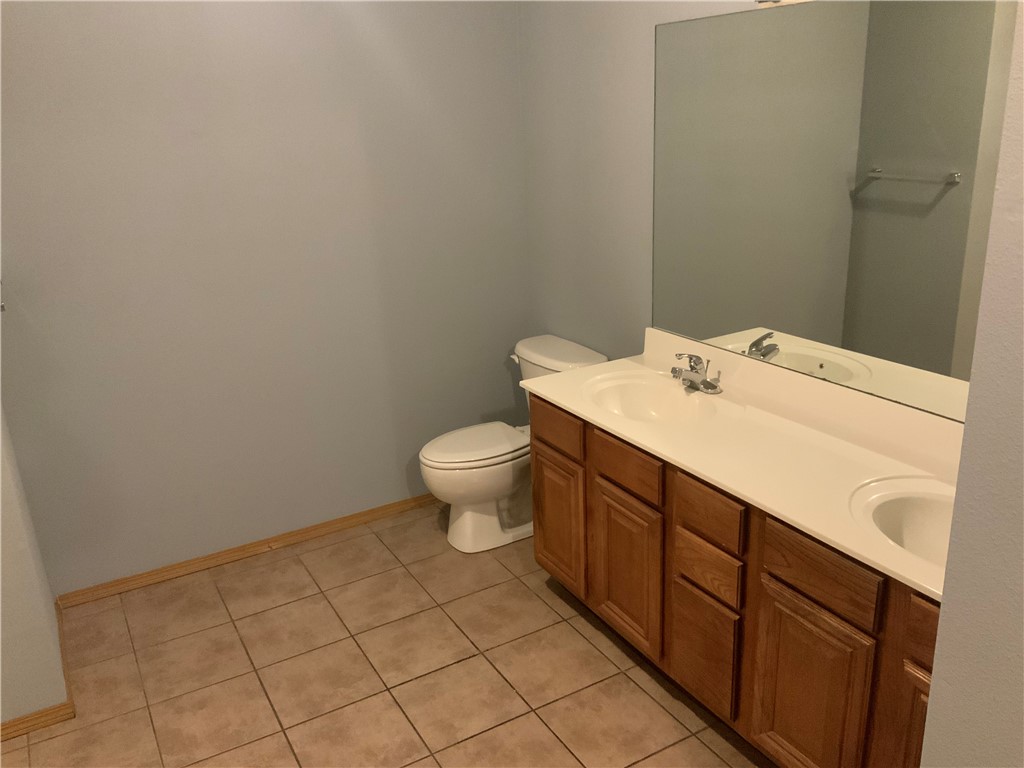 Weston Plexes - Residential Lease