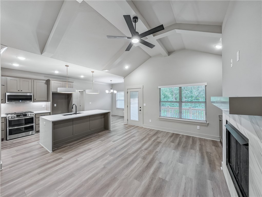 LANDS END SUB-BVV - Residential