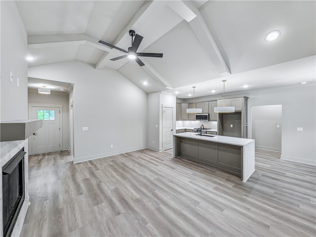 LANDS END SUB-BVV - Residential