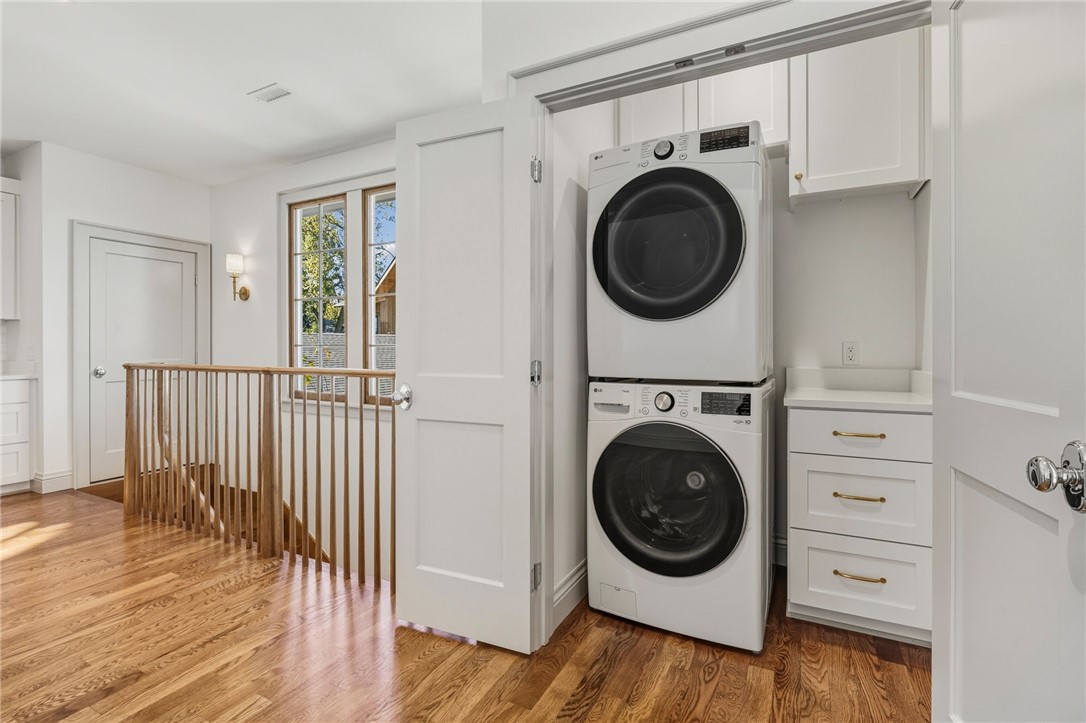 Arboretum Row - Land