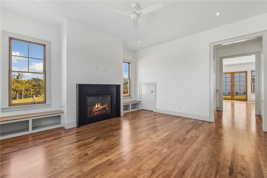 Arboretum Row - Land