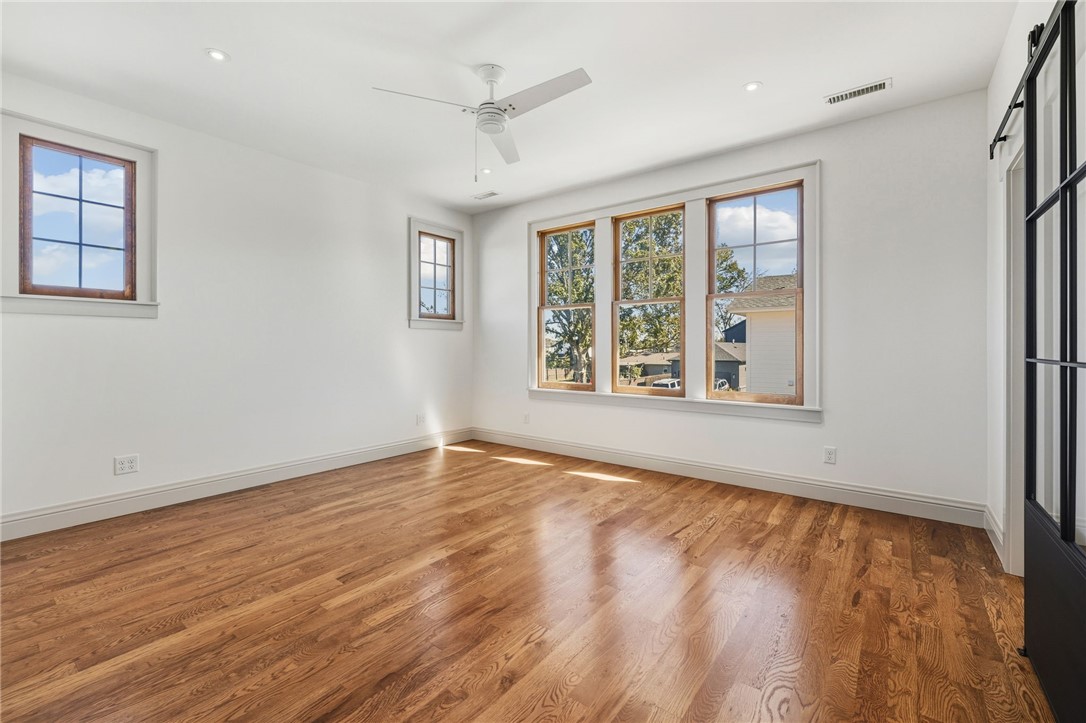 Arboretum Row - Land